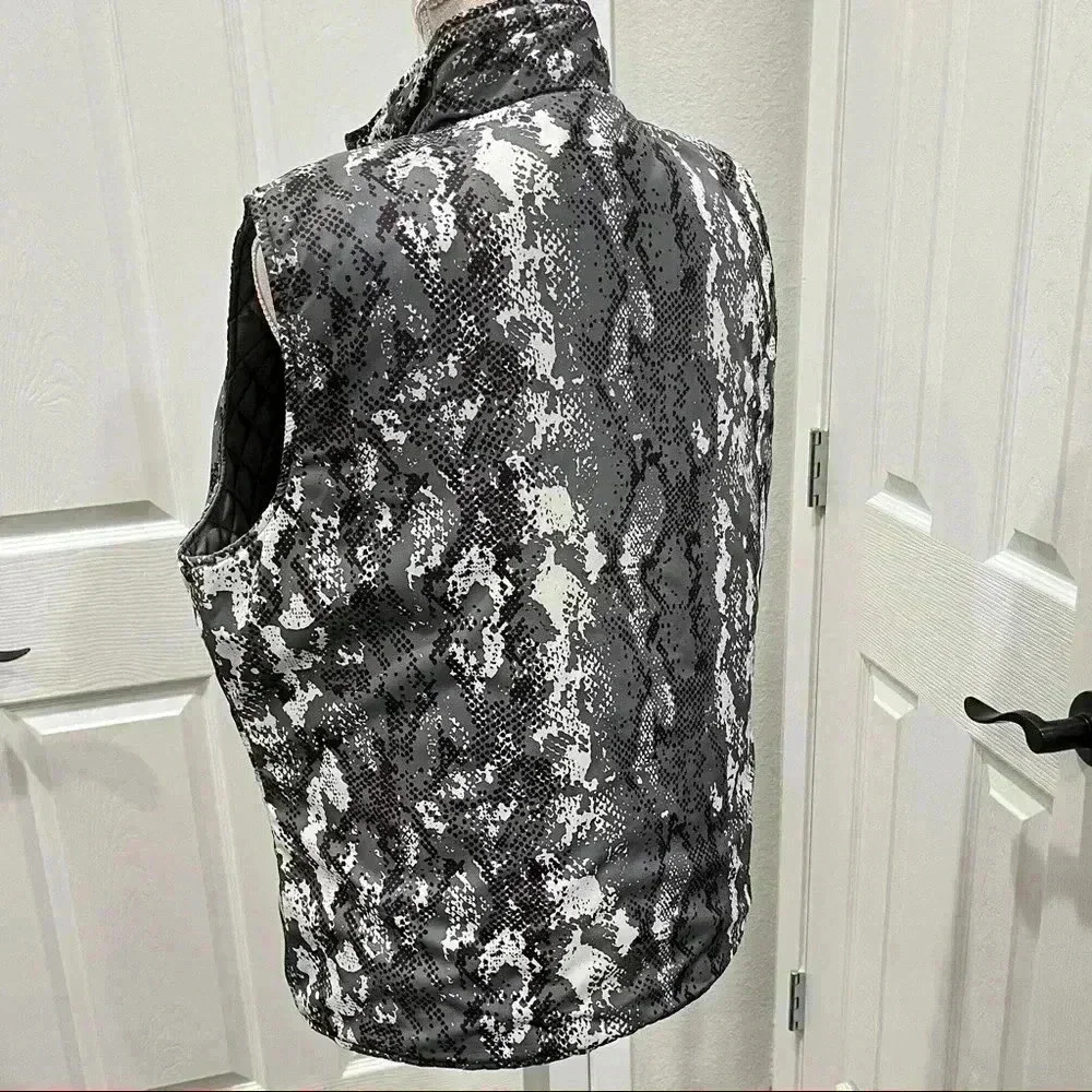 Albion Activology reversible puffer vest like new